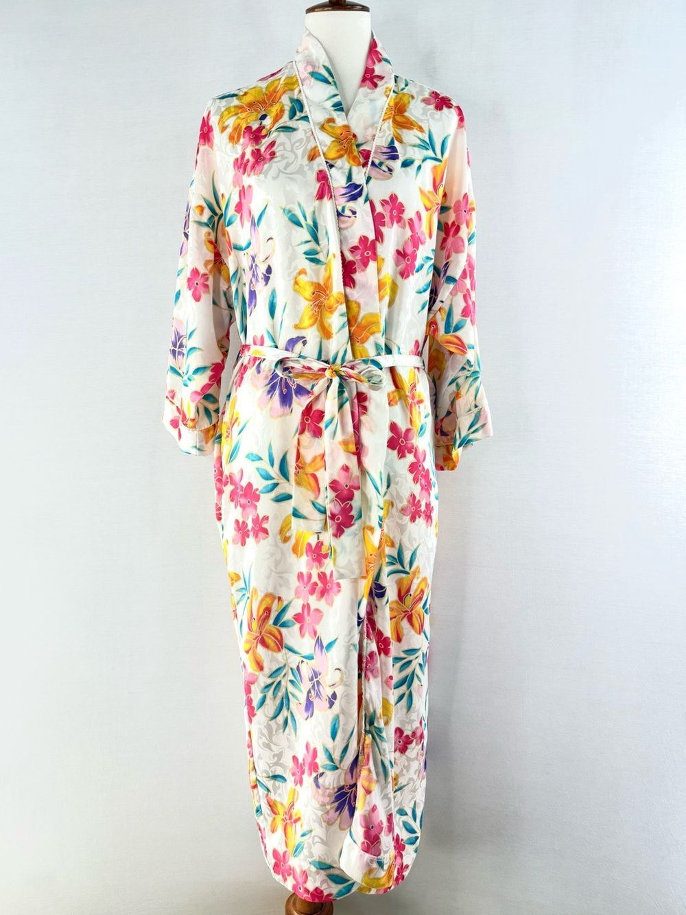CHRISTIAN DIOR White Multicolored Floral Vintage 90s Satin Robe